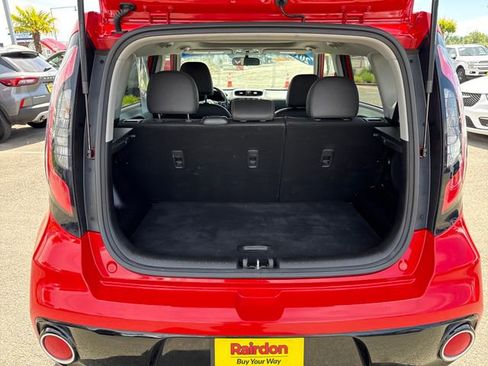 Used 2018 Kia Soul ! w/ Tech Package FWD image 12
