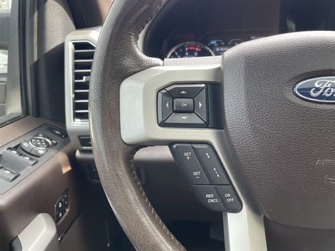 Used 2018 Ford F450 King Ranch w/ King Ranch Ultimate Package AWD/4WD image 27