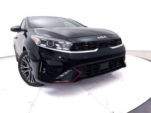 Used 2024 Kia Forte GT-Line w/ GT-Line Premium Package FWD image 7