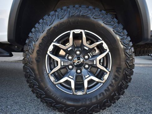 Certified 2026 Chevrolet Colorado ZR2 w/ Technology Package image 34