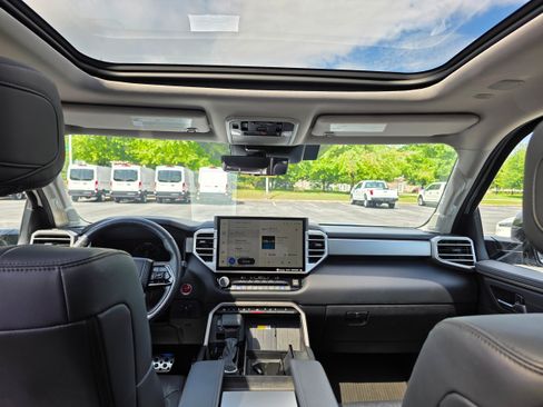 Used 2024 Toyota Sequoia Limited w/ TRD Off-Road Package AWD/4WD image 12