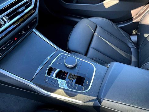 Used 2024 BMW 330i xDrive Sedan w/ Convenience Package image 20