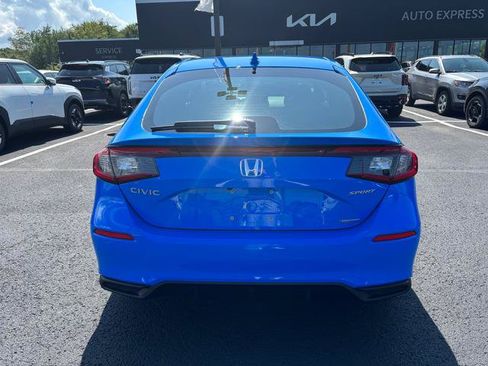 Used 2025 Honda Civic Sport image 4