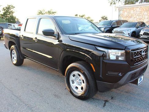 Used 2023 Nissan Frontier S AWD/4WD image 9