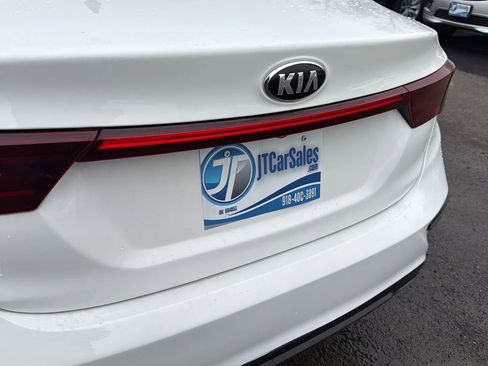 Used 2021 Kia Forte LXS FWD image 25