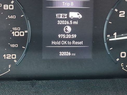 Used 2024 RAM ProMaster 2500 FWD image 13
