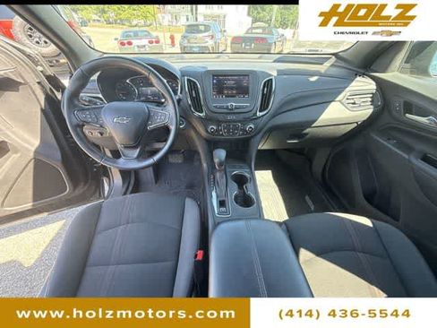 Certified 2024 Chevrolet Equinox RS AWD/4WD image 19