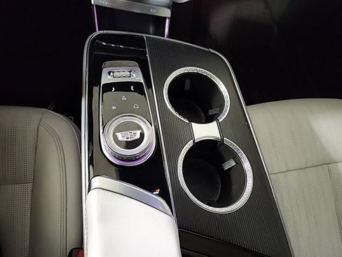 Used 2024 Cadillac Lyriq Luxury w/ LPO, Floor Liner Package RWD image 19