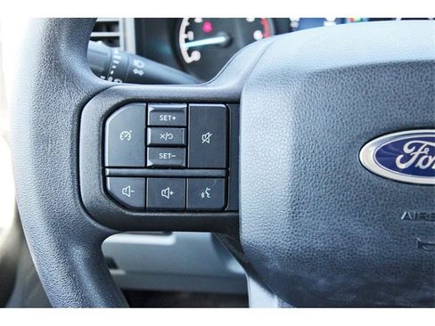 Used 2023 Ford F250 XL image 18
