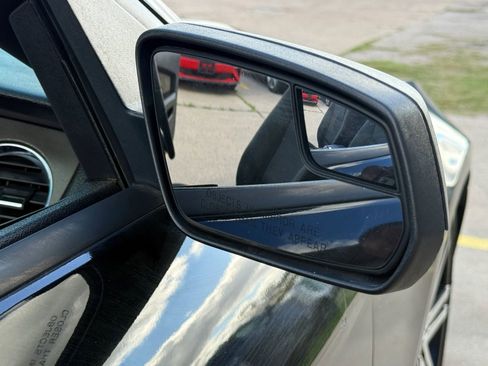 Used 2012 Ford Mustang Convertible image 21