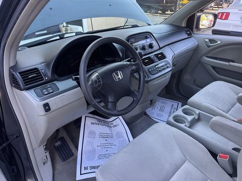 Used 2005 Honda Odyssey EX image 5