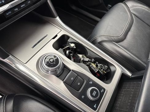 Used 2020 Ford Explorer ST w/ Premium Technology Package AWD/4WD image 23