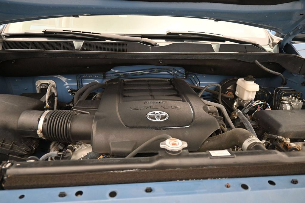 Used 2020 Toyota Tundra SR5 w/ SR5 Upgrade Package RWD image 23