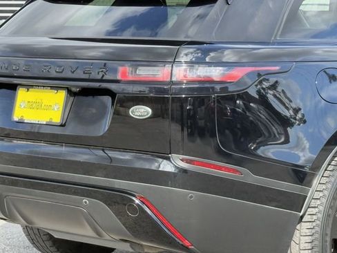 Used 2019 Land Rover Range Rover Velar S image 10