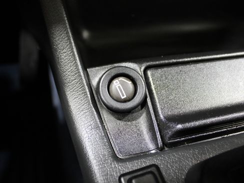 Used 1986 BMW 325 Sedan image 17