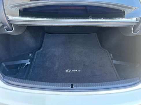 Used 2007 Lexus IS 350 RWD image 21