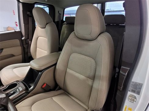 Used 2020 GMC Canyon SLE w/ SLE Convenience Package image 14