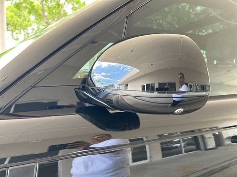 Used 2024 Land Rover Range Rover SE image 19