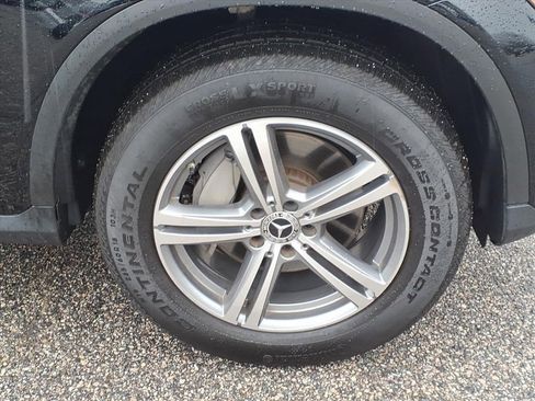 Used 2022 Mercedes-Benz GLC 300 4MATIC image 5