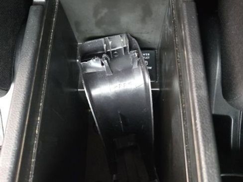 Used 2022 Mitsubishi Outlander Sport ES image 32