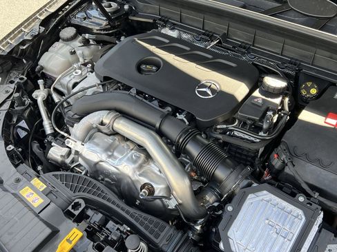 New 2026 Mercedes-Benz GLB 250 4MATIC image 27