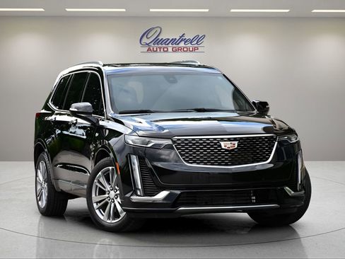 Certified 2023 Cadillac XT6 Premium Luxury w/ Technology Package FWD image 1