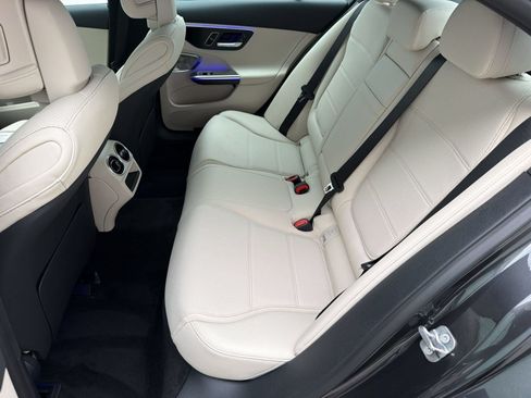 Used 2026 Mercedes-Benz C 300 4MATIC Sedan image 15