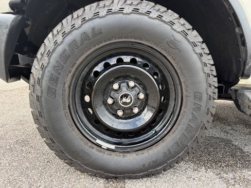 Used 2026 Ford Bronco Outer Banks AWD/4WD image 22