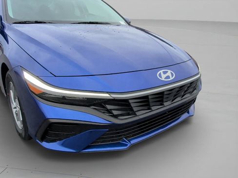 New 2026 Hyundai Elantra SE w/ Cargo Package image 38