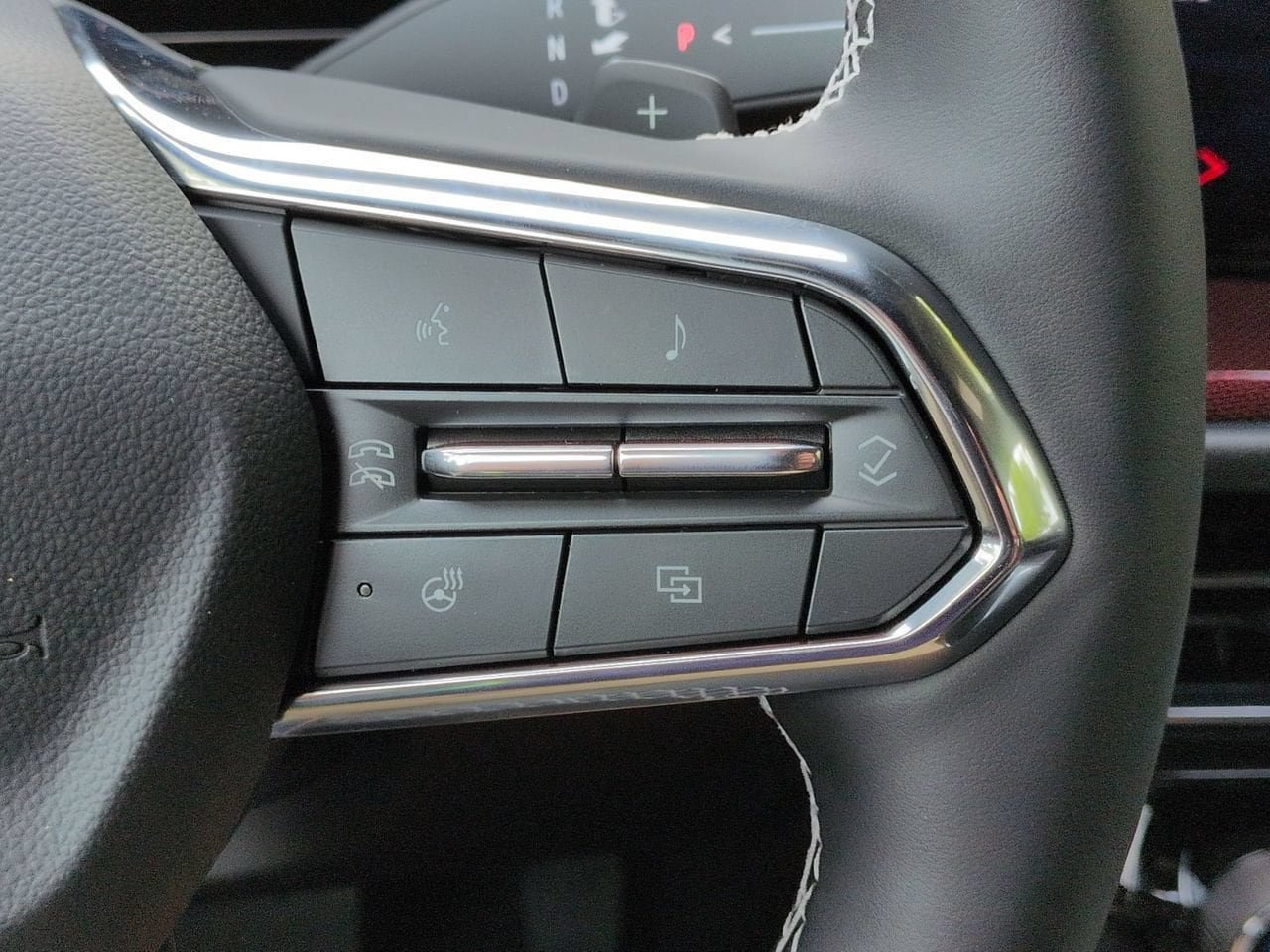 New 2026 Chevrolet Traverse Z71 w/ Enhanced Driving Package AWD/4WD image 15