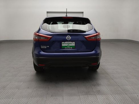 Used 2020 Nissan Rogue Sport S image 6