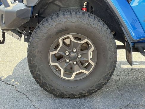 Used 2020 Jeep Gladiator Rubicon AWD/4WD image 12