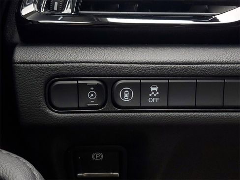 Certified 2024 Acura MDX FWD image 31