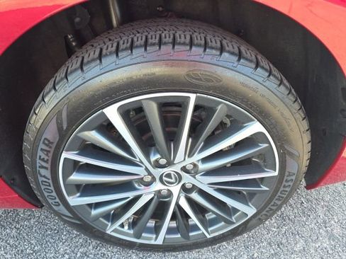 Used 2023 Lexus ES 250 w/ Premium Package image 6