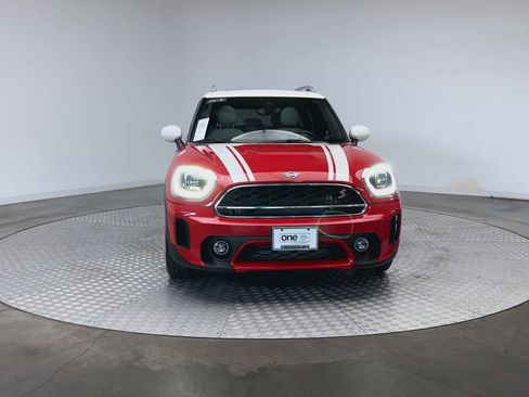 Used 2024 MINI Cooper Countryman S w/ Signature Upholstery Package AWD/4WD image 3