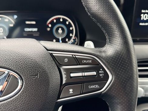 Used 2022 Hyundai Palisade Calligraphy image 18