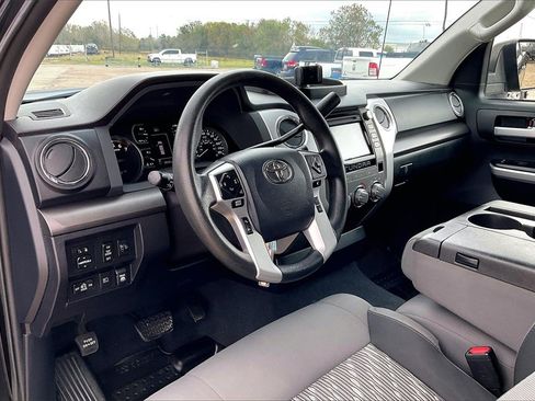 Used 2019 Toyota Tundra SR5 image 14