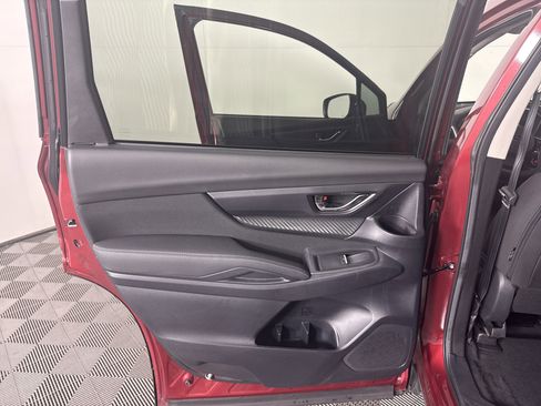 Used 2023 Subaru Ascent Premium w/ Convenience Package image 17