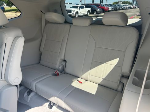 New 2026 Buick Enclave Avenir w/ Super Cruise Package image 23