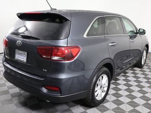 Used 2020 Kia Sorento FWD V6 image 8