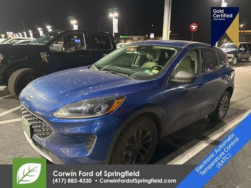 Used 2022 Ford Escape SE w/ Cold Weather Package image 4