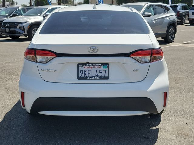 Used 2021 Toyota Corolla LE FWD image 33