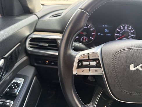 Used 2022 Kia Telluride EX FWD image 32