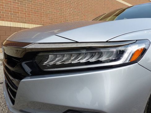 Used 2022 Honda Accord Sport image 14
