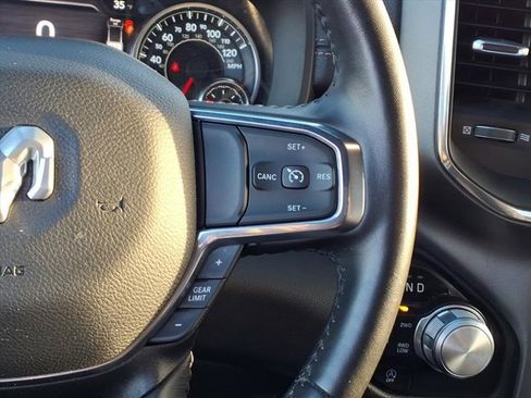Used 2024 RAM 1500 Laramie image 18