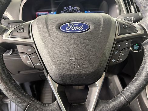 Certified 2024 Ford Edge SEL image 16