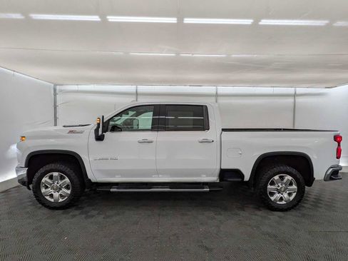 Used 2022 Chevrolet Silverado 2500 LTZ image 3