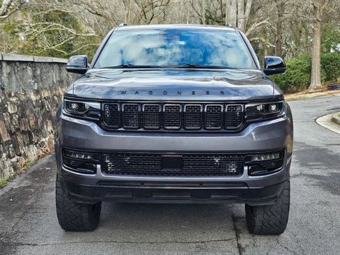 Used 2023 Jeep Wagoneer Series II image 6