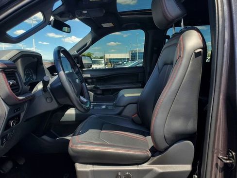 Used 2023 Ford Expedition Limited AWD/4WD image 4