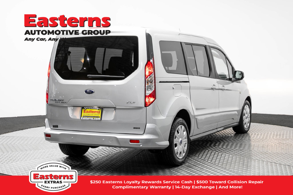 Used 2022 Ford Transit Connect XLT FWD image 6